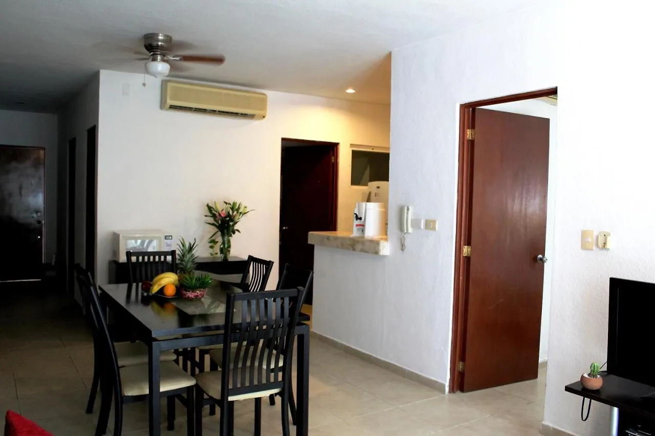 Gaviotas Condo 11 By Kamuvan Playa del Carmen Mexico